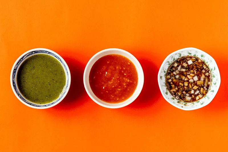 “焼肉×しゃぶしゃぶ”が同時に楽しめる「ムーガタ鍋」登場!